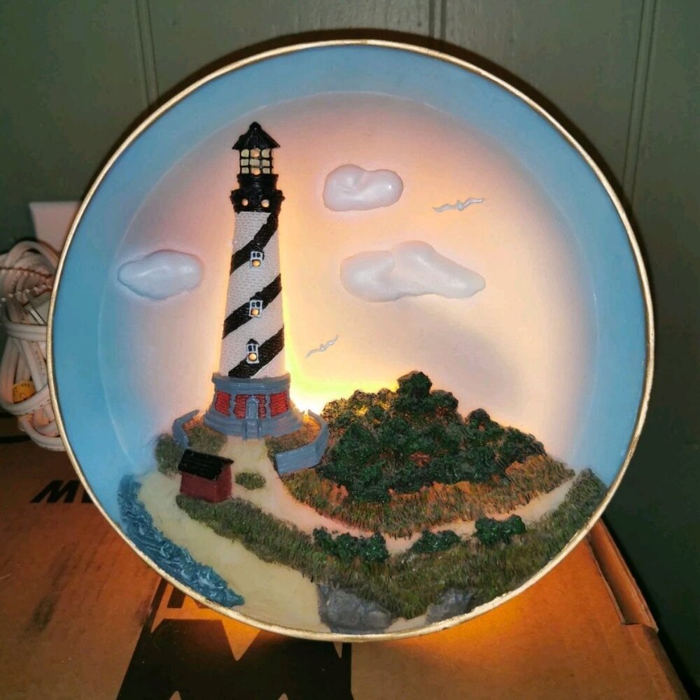 Young's Cape Hatteras Lighthouse 3D Night Light‎ Table Lamp Collectible